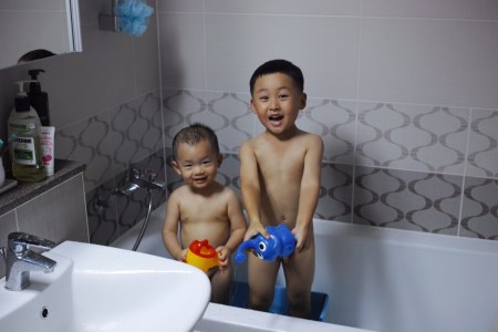 5F7BF918-FE00-4CC1-A998-190973391141