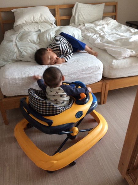 9758ACC4-D06C-420B-9492-EA7392410A9A