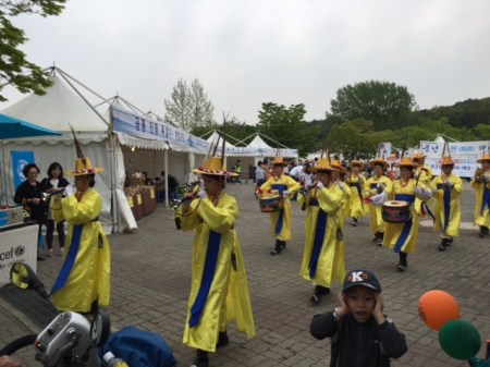 1227CE31-FA3E-400A-AE61-EEDC3AC1986F