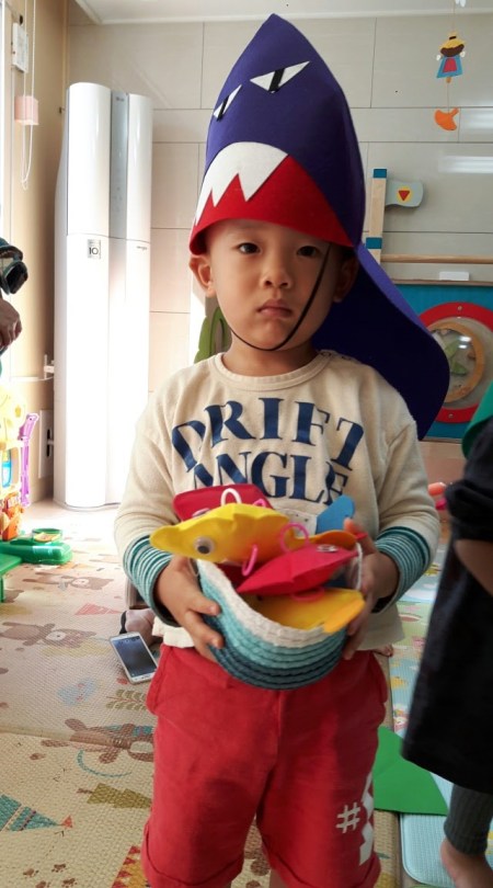 https___kids-i-kakaocdn-net_dn_dlaru8_btqenwby7vb_tglmwjfkwzcx1o0kq8c0x0_img