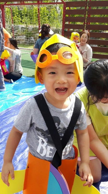 https___kids-i-kakaocdn-net_dn_gv60r_btqdglb0tij_icpvckqepadkrjz6j6kpok_img